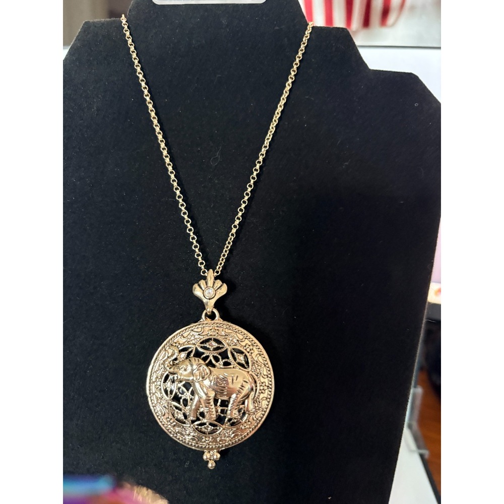 Elephant Theme Locket Necklace Gold Tone Stainless Steel 30in Rope Chain‎ Bali